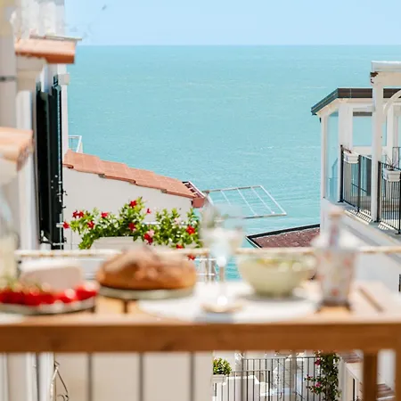 בית נופש Casa Tua - Sea View Castello *