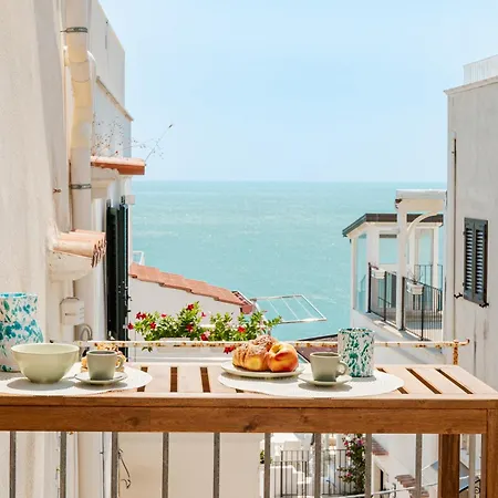 Casa Tua - Sea View Castello בית נופש ויאסטה